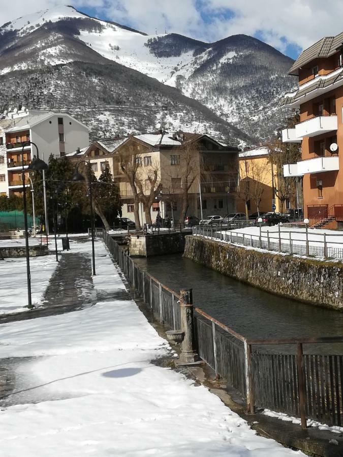 Casa Serena Castel Di Sangro Bagian luar foto